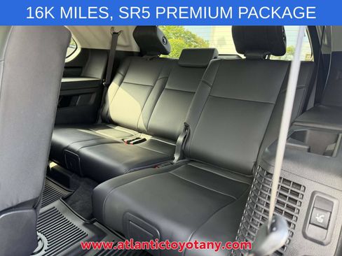Used 2024 Toyota Sequoia SR5 w/ SR5 Premium Package AWD/4WD image 18