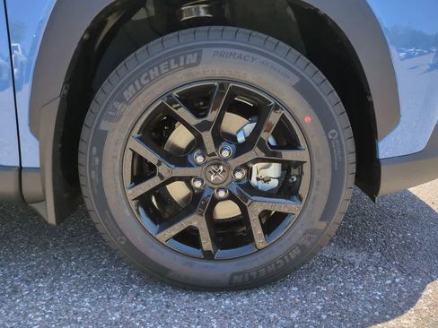 New 2026 Toyota Corolla Cross LE image 11