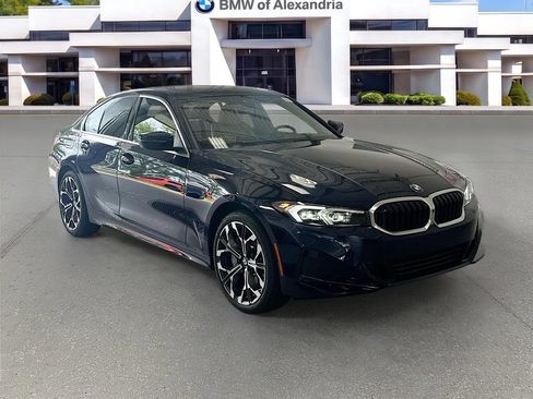 New 2026 BMW 330i xDrive Sedan w/ Premium Package AWD/4WD image 3