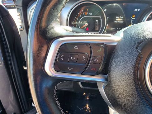 Used 2020 Jeep Wrangler Unlimited Sahara AWD/4WD image 24