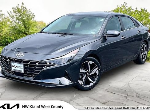 Used 2021 Hyundai Elantra SEL w/ Convenience + Premium Package FWD image 1