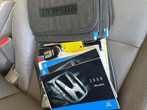 Used 2016 Honda Odyssey Touring Elite image 61