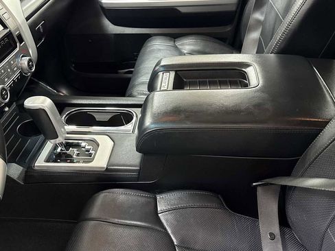 Used 2015 Toyota Tundra Platinum image 23