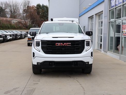 New 2026 GMC Sierra 1500 Elevation w/ Elevation Premium Package AWD/4WD image 5