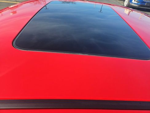 Used 2011 Chevrolet Camaro LT image 8