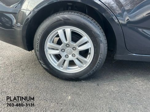 Used 2013 Chevrolet Sonic LT image 20