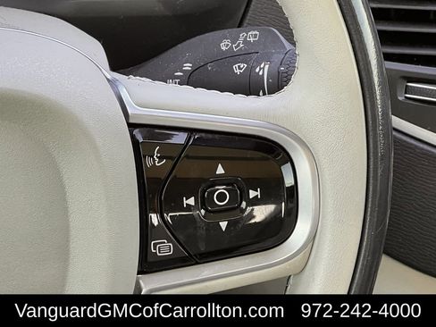 Used 2020 Volvo XC90 T6 Momentum image 15