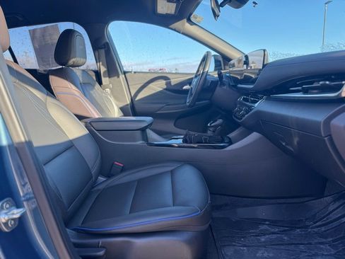 Used 2024 Buick Envista Sport Touring w/ Convenience I Package image 13