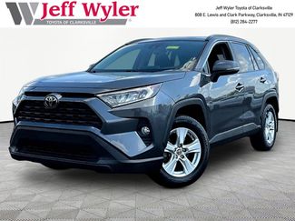Used 2019 Toyota RAV4 XLE w/ Convenience Package AWD/4WD video 1