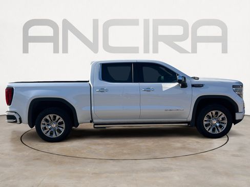 Used 2023 GMC Sierra 1500 Denali w/ Technology Package image 11