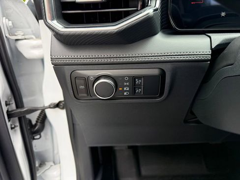 Used 2024 Ford Mustang GT Premium RWD image 19