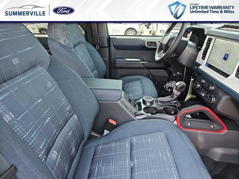 New 2026 Ford Bronco Heritage Edition AWD/4WD image 12