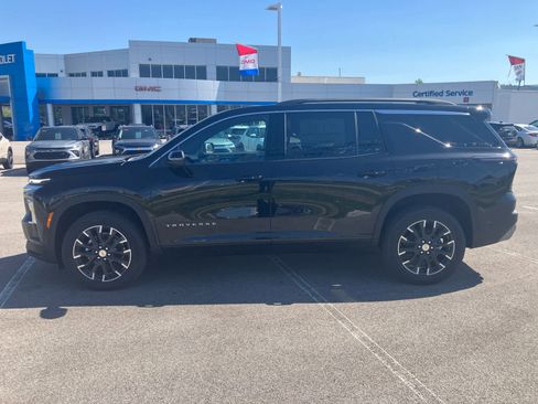 New 2026 Chevrolet Traverse LT w/ Sun and Wheel Package image 4