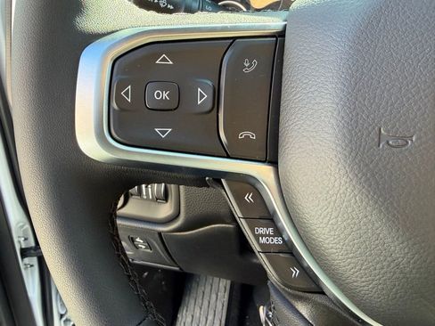 New 2026 RAM 1500 4x4 Crew Cab image 17