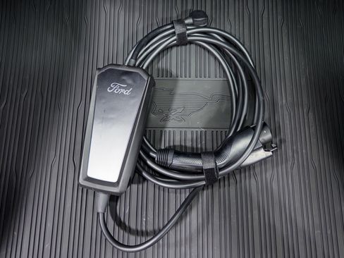 Used 2025 Ford Mustang Mach-E GT AWD/4WD image 6