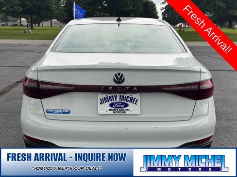 Used 2025 Volkswagen Jetta S FWD image 25