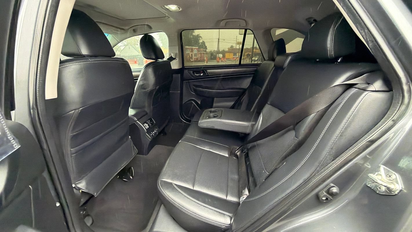 Used 2019 Subaru Outback 2.5i Limited AWD/4WD image 22