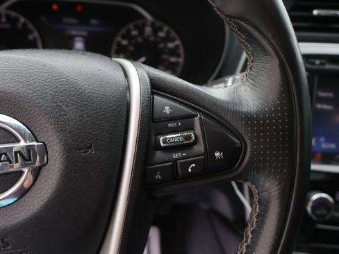 Used 2017 Nissan Maxima Platinum FWD image 25