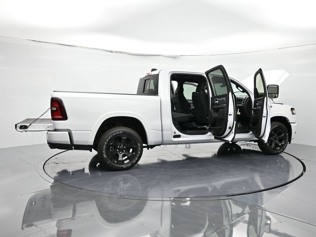 New 2025 RAM 1500 Big Horn AWD/4WD image 46