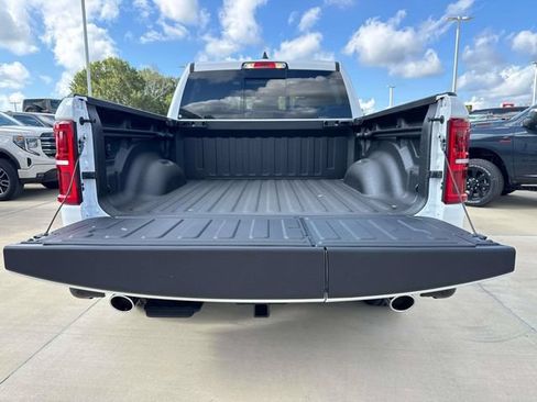 New 2026 RAM 1500 Limited w/ Off Road Group AWD/4WD image 10
