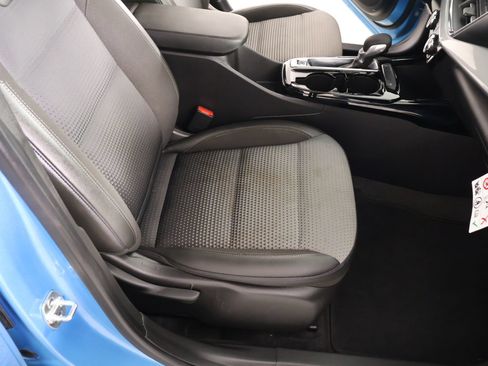 Used 2025 Chevrolet Trax LT w/ Driver Confidence Package FWD image 13