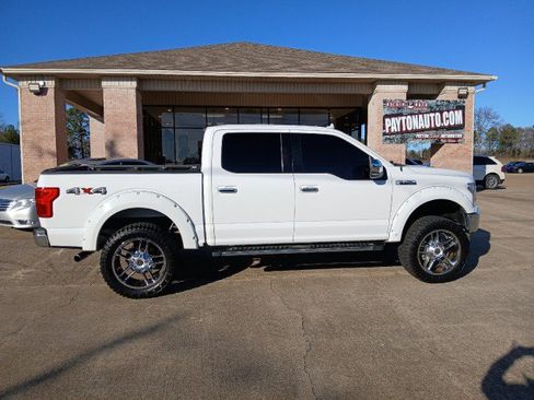 Used 2018 Ford F150 Lariat w/ Equipment Group 502A Luxury AWD/4WD image 1