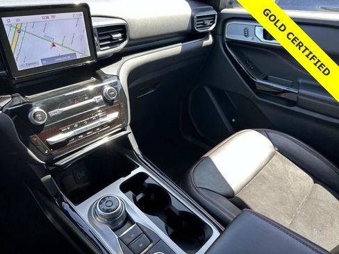Certified 2023 Ford Explorer ST-Line AWD/4WD image 18