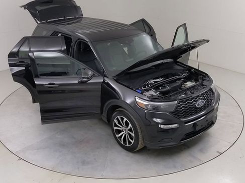 Certified 2022 Ford Explorer ST image 48