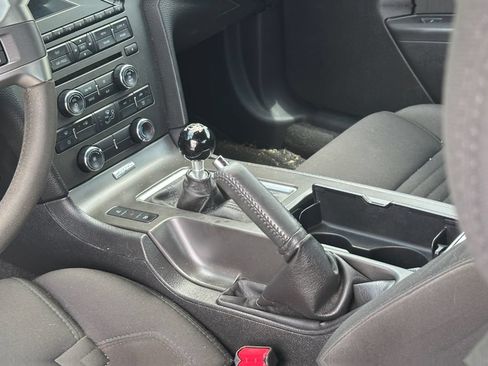 Used 2013 Ford Mustang Boss 302 w/ Boss 302 Accessory Pkg RWD image 17