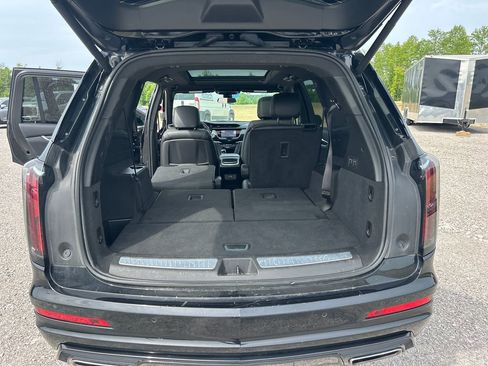 Used 2023 Cadillac XT6 Sport image 43