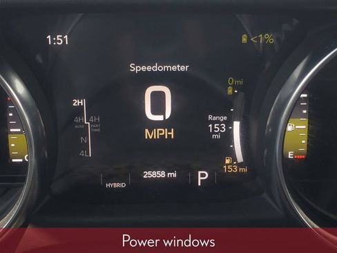 Used 2023 Jeep Wrangler Unlimited Sahara w/ Cold Weather Group AWD/4WD image 18