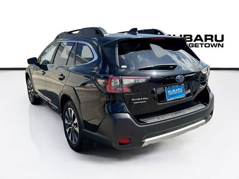 Used 2025 Subaru Outback Limited AWD/4WD image 5