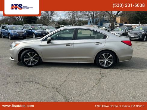 Used 2016 Subaru Legacy 3.6R Limited image 8