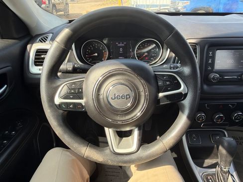 Used 2018 Jeep Compass Sport FWD image 12