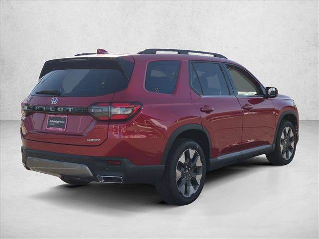 New 2026 Honda Pilot Touring image 2