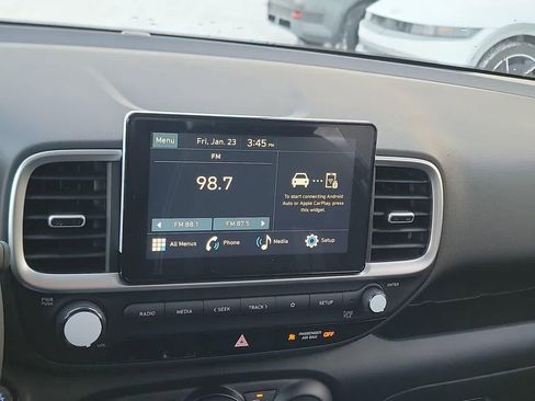 New 2026 Hyundai Venue SEL image 16