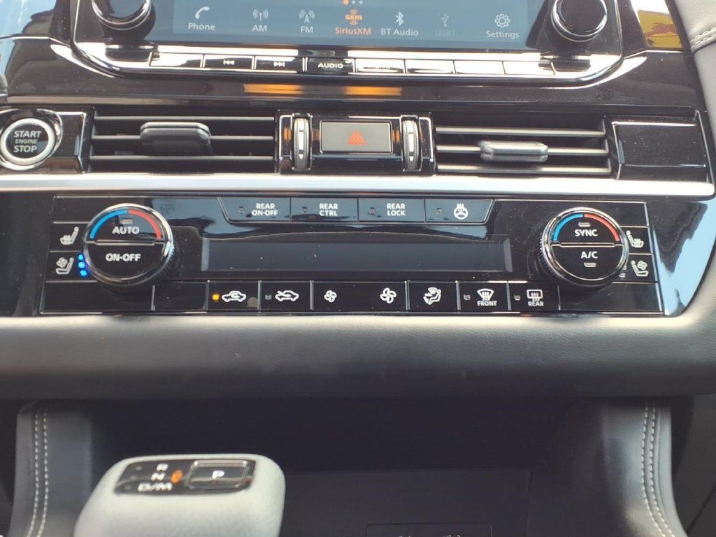 Used 2024 Nissan Pathfinder Platinum FWD image 26