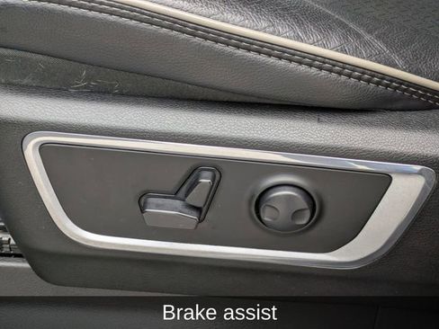 Used 2023 RAM 1500 Laramie image 23