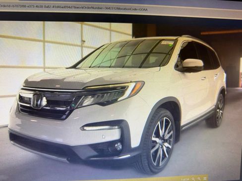 Used 2021 Honda Pilot Touring image 1