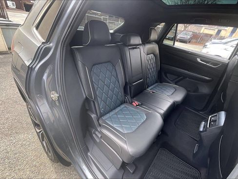 Certified 2024 Volkswagen Atlas Cross Sport SEL Premium R-Line image 26