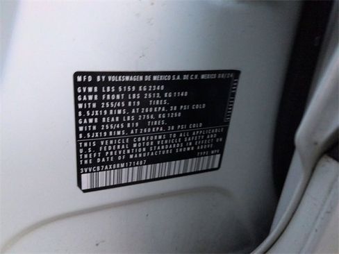 Used 2024 Volkswagen Tiguan SE R-Line image 35