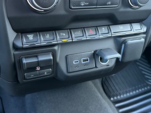 New 2026 Chevrolet Silverado 2500 Custom w/ Custom Value Package image 27