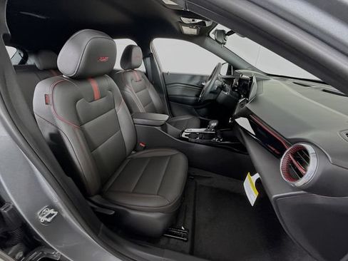 New 2026 Chevrolet Trax RS w/ Driver Confidence Package FWD image 30