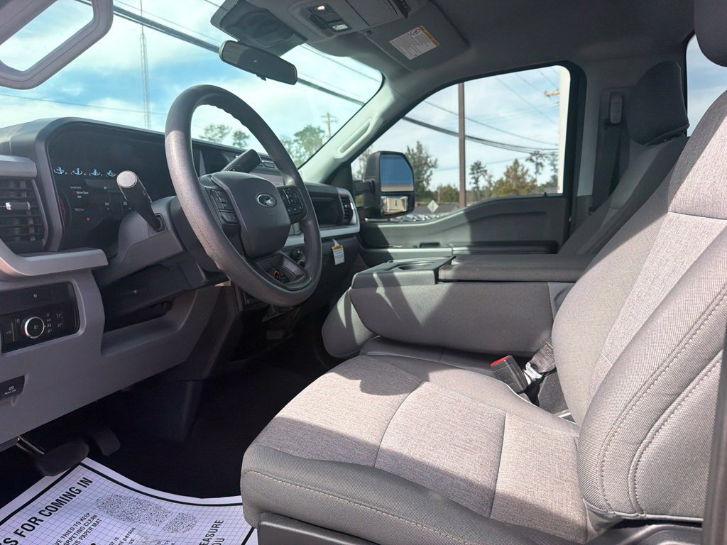 Used 2024 Ford F350 XL w/ STX Appearance Package AWD/4WD image 22