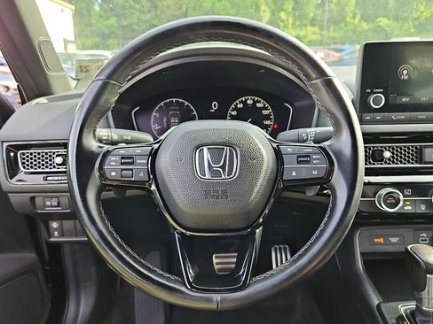 Used 2022 Honda Civic Sport image 18