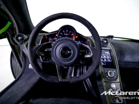 Used 2016 McLaren 675LT Coupe image 14