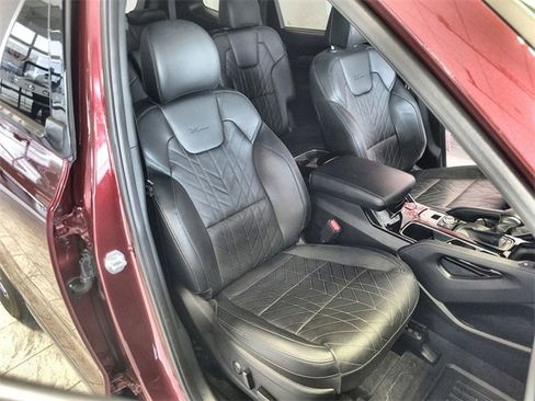 Used 2023 Kia Telluride EX X-Line image 26