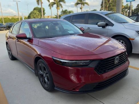 Certified 2023 Honda Accord EX image 4