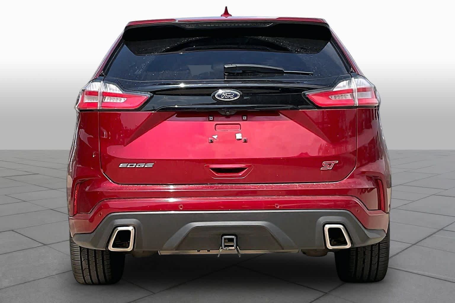 Used 2019 Ford Edge ST w/ Equipment Group 401A AWD/4WD image 5