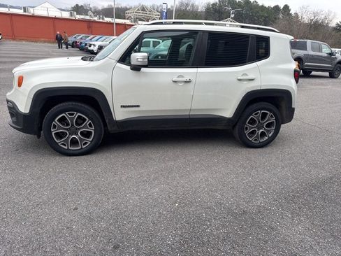 Used 2016 Jeep Renegade Limited w/ Safety & Security Group image 14